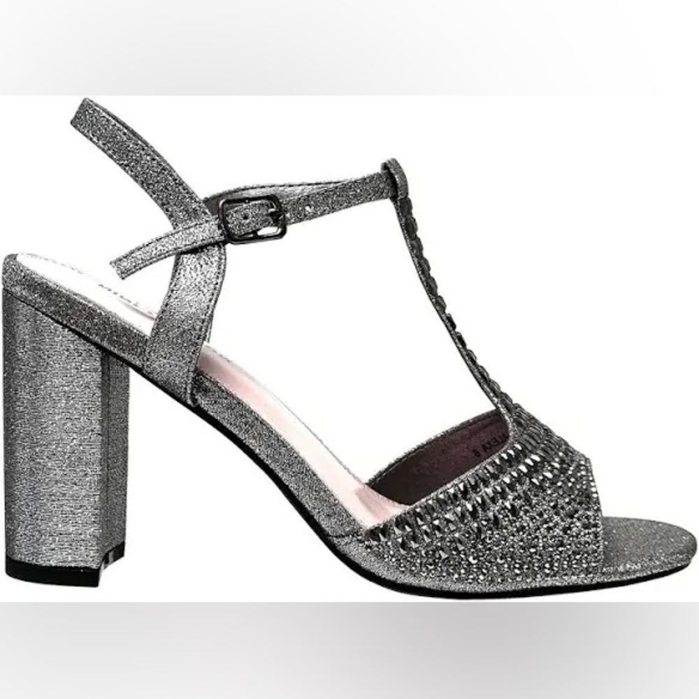 Chic Alexa T-strap Heel
